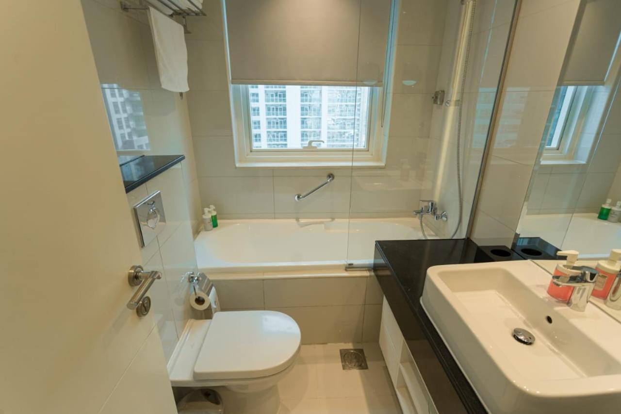 Waterfront Downtown- Damac Maison Canal View 두바이 외부 사진