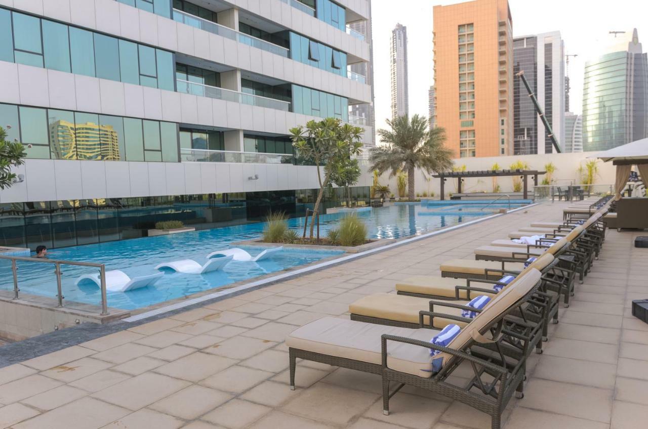 Waterfront Downtown- Damac Maison Canal View 두바이 외부 사진